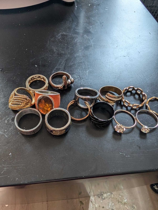 Assorted Fashion Rings Collection - photo 5