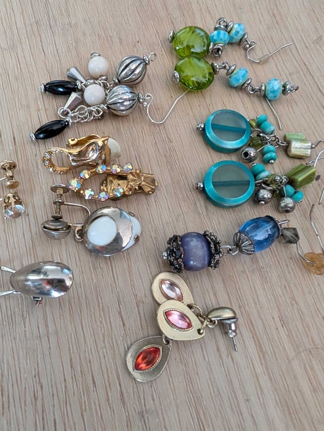Assorted Fashion Earrings Collection - photo 3