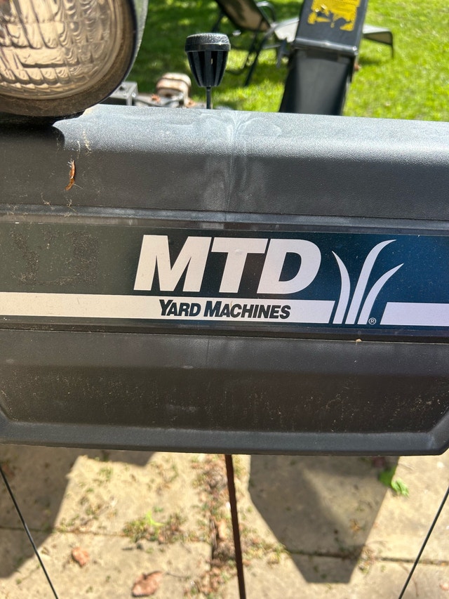 MTD Snowblower - photo 2