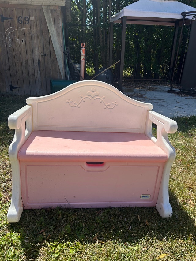 Little Tikes Toy Box Bench