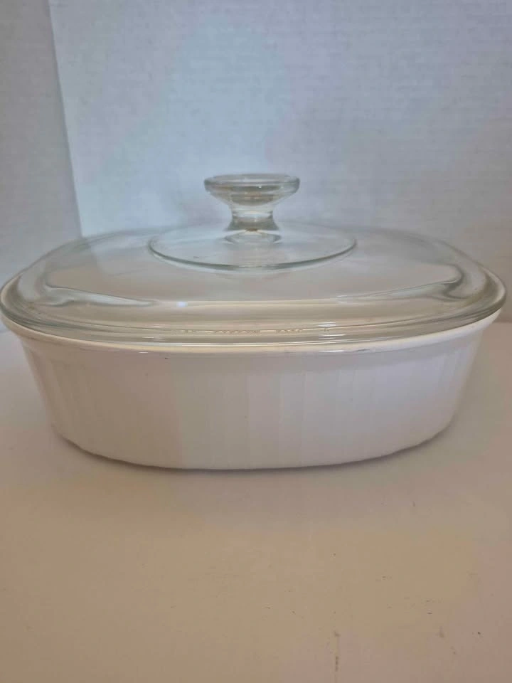Vintage CorningWare Casserole Dish Set - photo 5