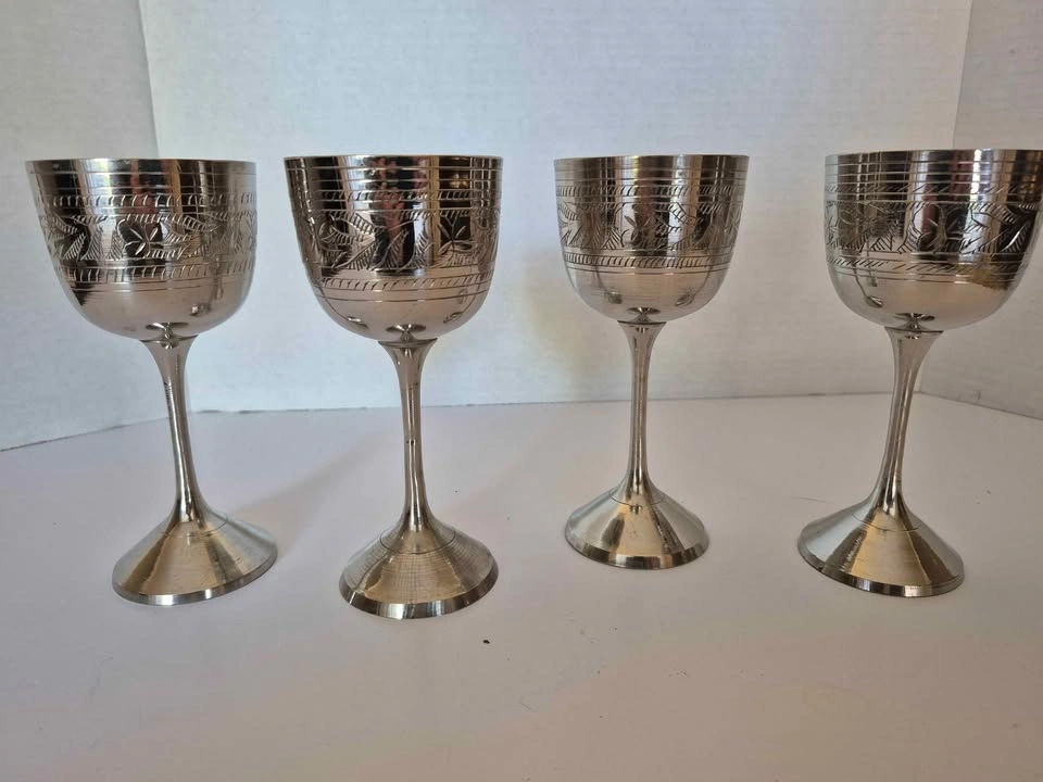 Set of 4 Vintage Silver-Plated Engraved Goblets - photo 5