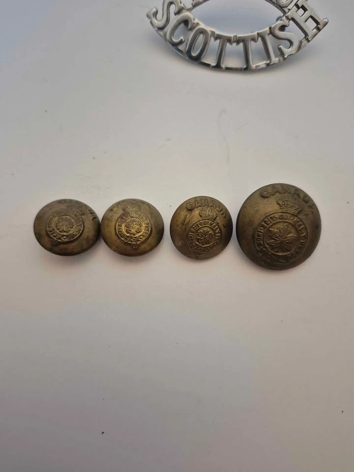 Vintage Toronto Scottish Regiment and Queen's Rangers Insignia L - photo 5