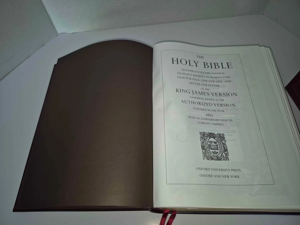 Oxford KJV 1611 Quatercentenary Genuine Leather Bible - photo 4