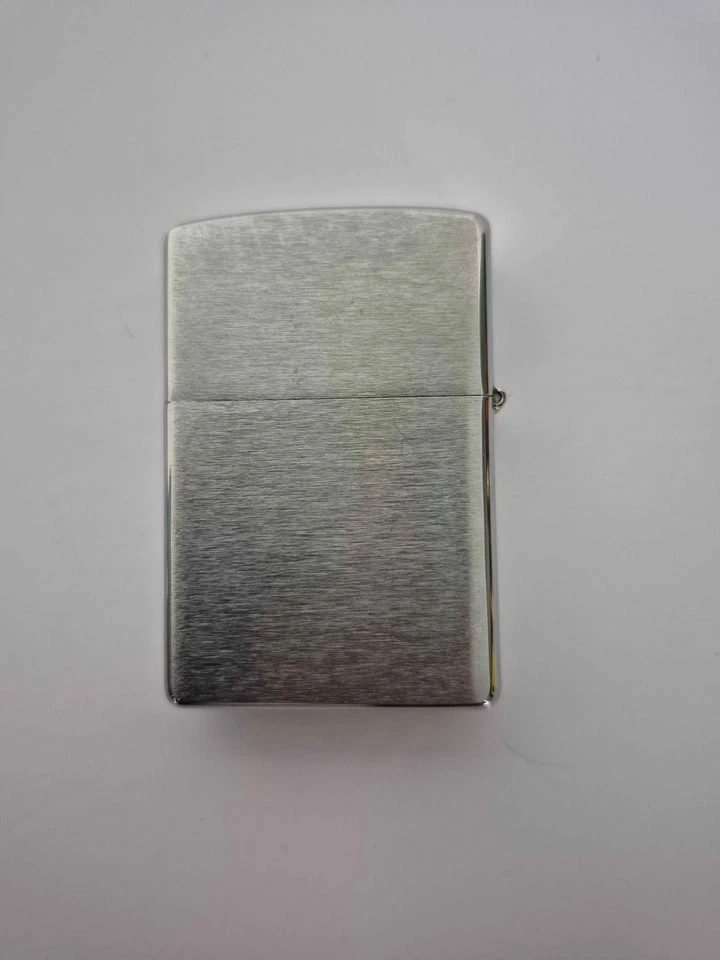 Elvis Presley Zippo Lighter with Collector Tin - photo 4