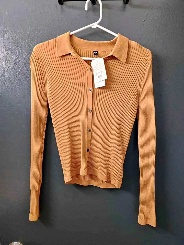 Yellow Buttonup longsleeve top