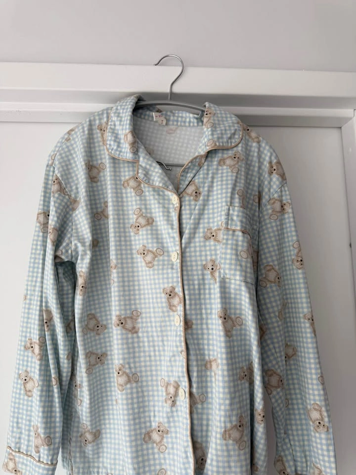 cute baby blue teddy bear pajamas (size xs) - photo 2