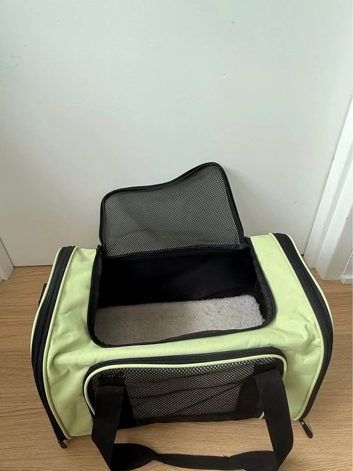 Soft Sided Pet Carrier (Small-Medium Cat/Dog) Green - photo 2