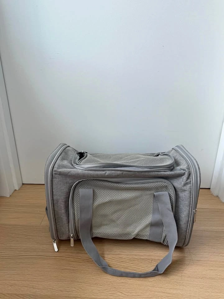 Soft Sided Pet Carrier (Small-Medium) Gray