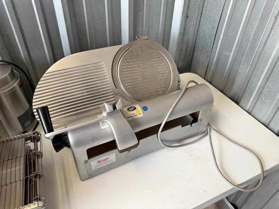 Meat Slicer – Hobart Commercial