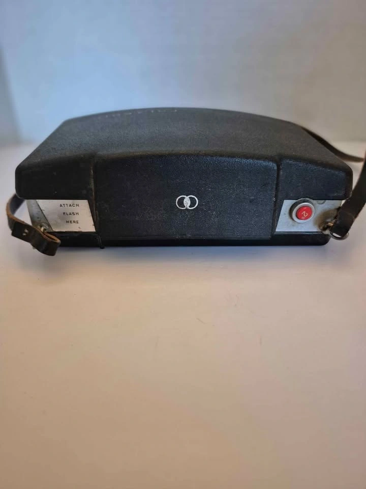 Polaroid Automatic 250 Land Camera - photo 3