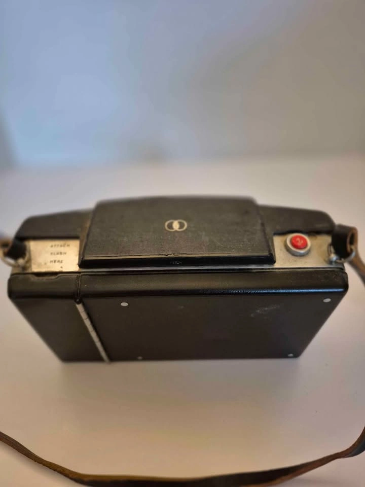 Polaroid Automatic 250 Land Camera - photo 5