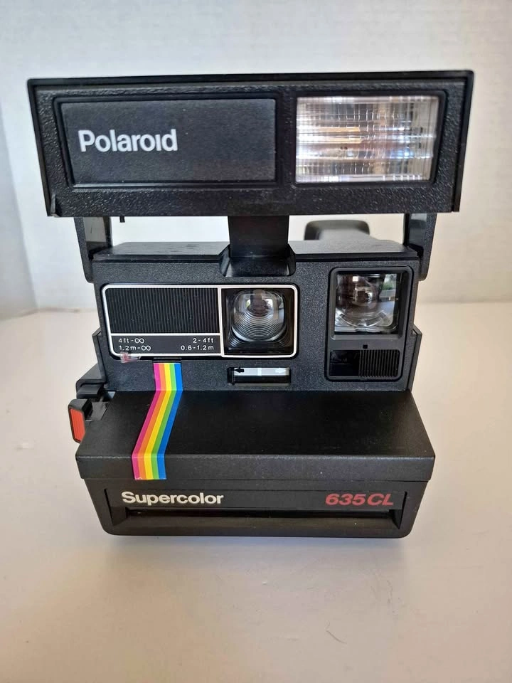 Polaroid Supercolor 635CL Instant Camera