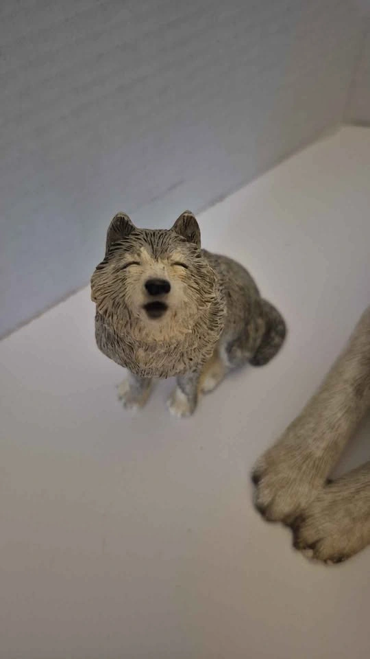 The Natalia Collection Wolf Figurine & set - photo 2