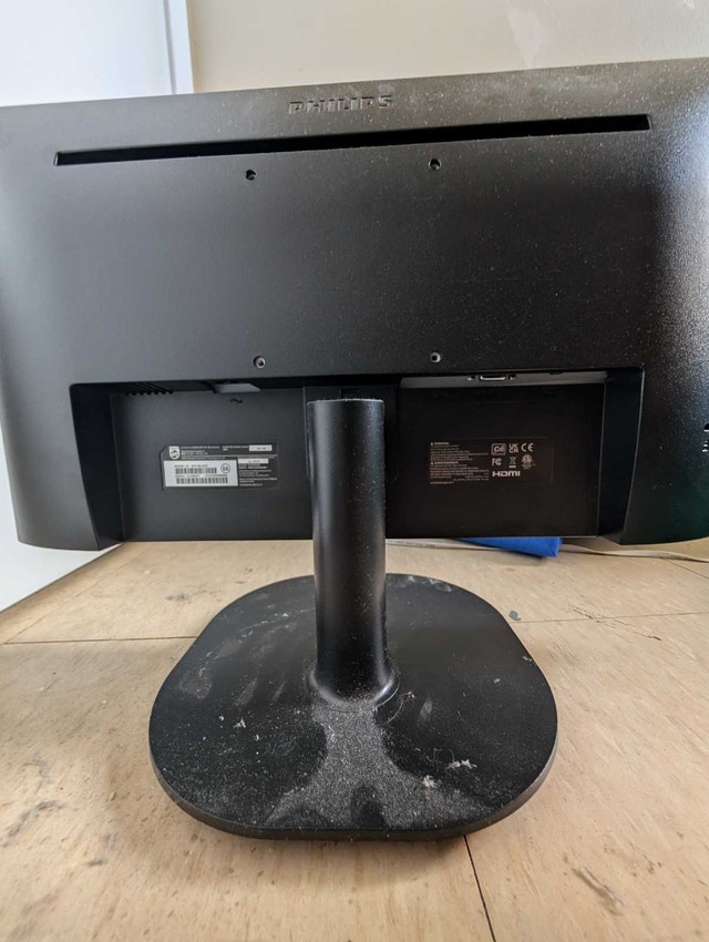 19' Phillips Monitor 1080p 60hz - photo 2