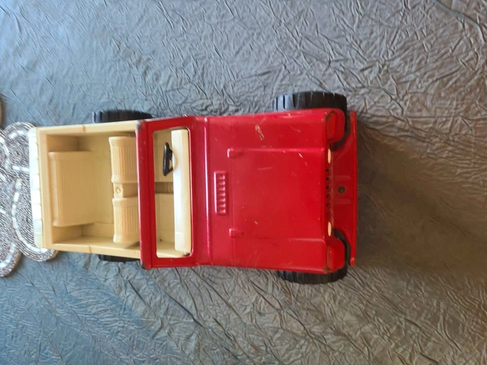 Vintage 1970's Tonka Jeepster Metal Toy Truck - photo 2