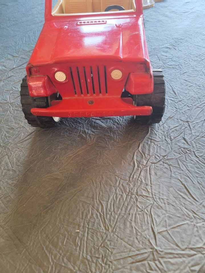 Vintage 1970's Tonka Jeepster Metal Toy Truck - photo 3
