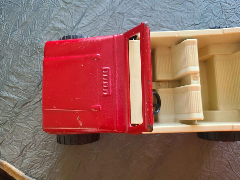 Vintage 1970's Tonka Jeepster Metal Toy Truck - photo 5
