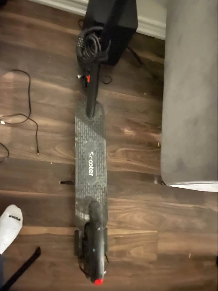 E scooter - photo 2