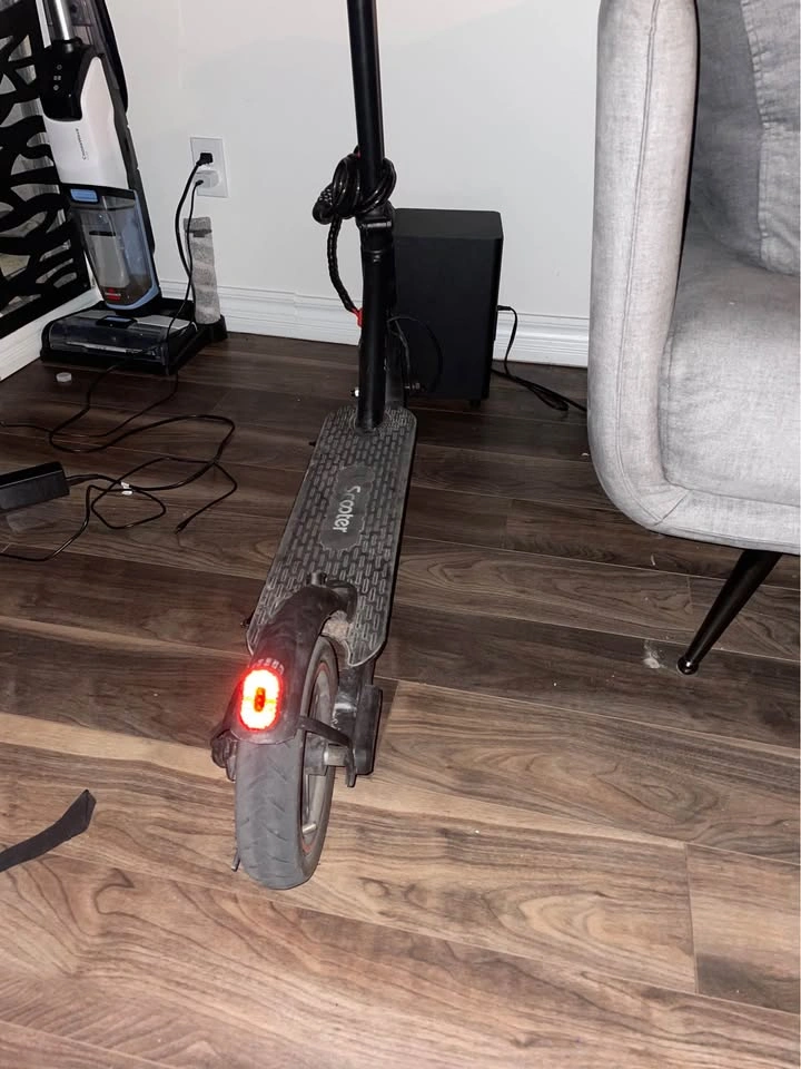 E scooter - photo 4