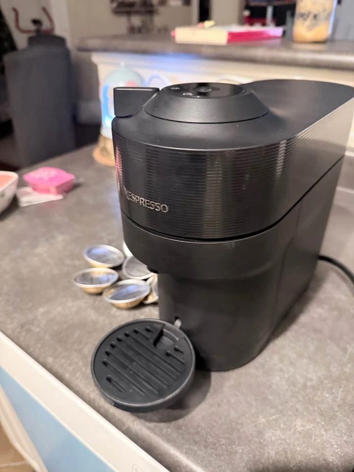 Nespresso machine - photo 4