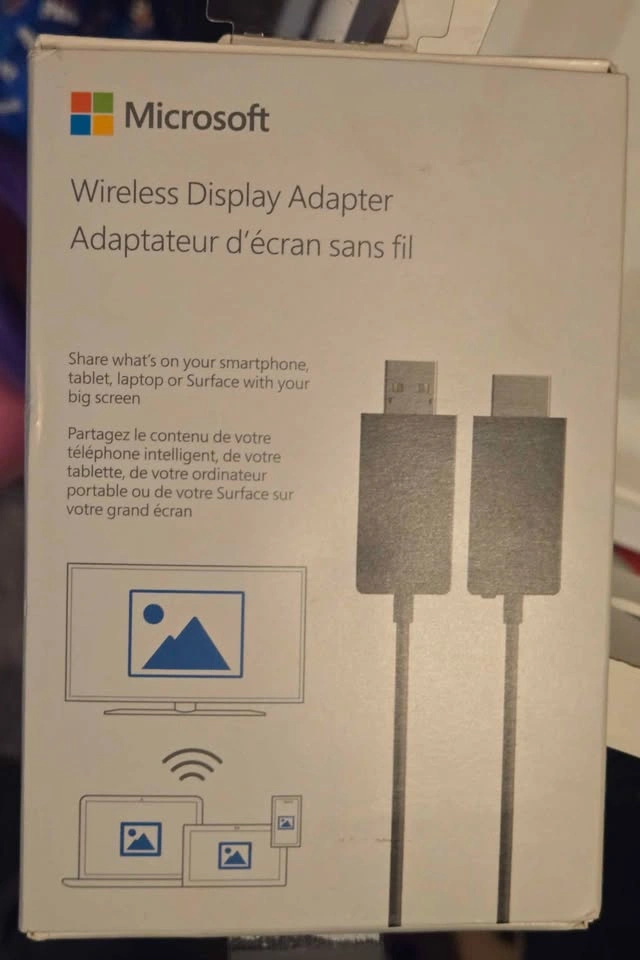 Microsoft Wireless Display Adapter - photo 2