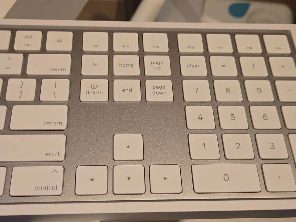 Apple Magic Keyboard with Numeric Keypad - photo 4