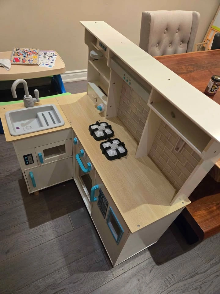 Delux Wooden Electronic Play Kitchen - photo 3