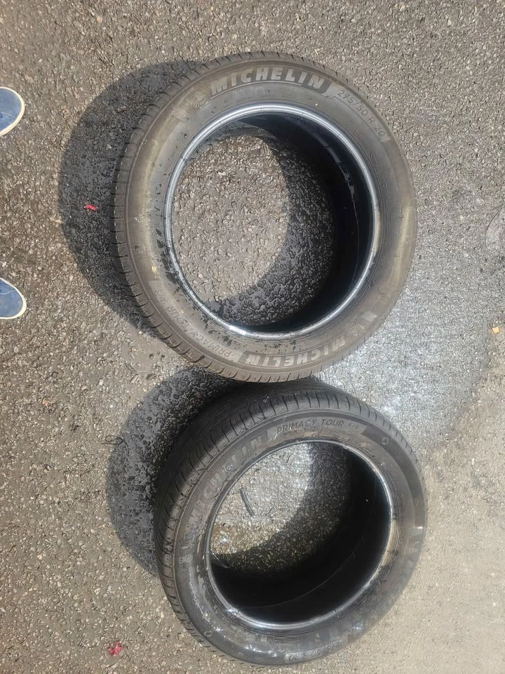 Michellin 275/50R20 primacy tour A/S x2 tires - photo 2