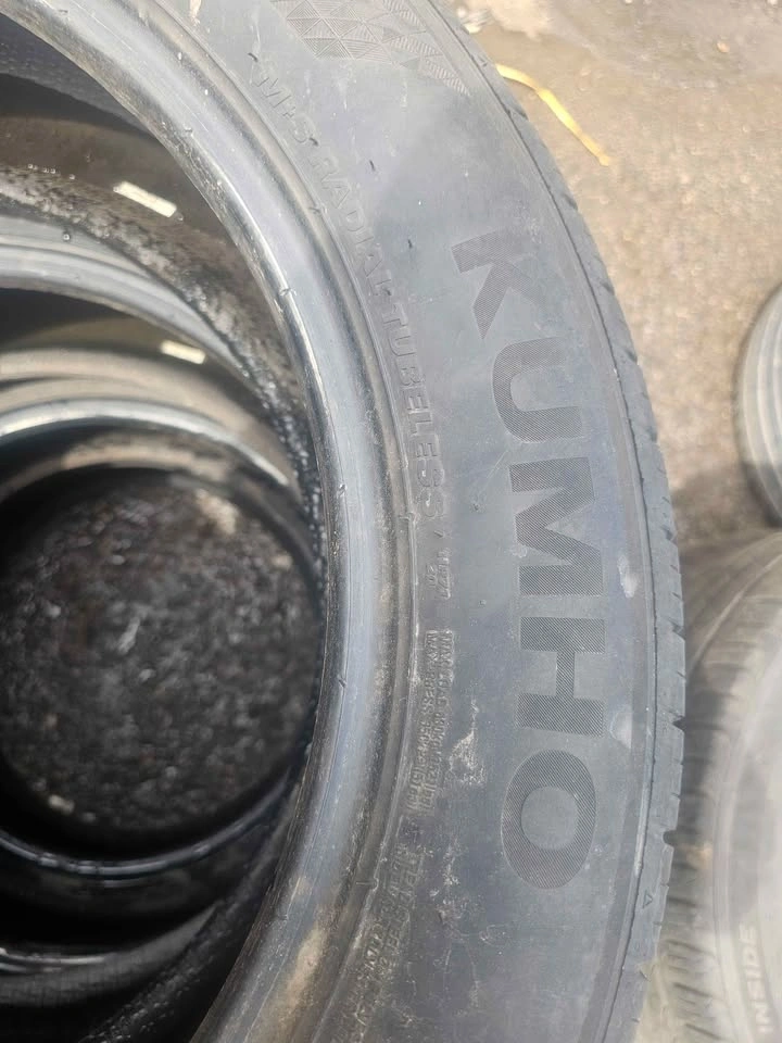 Kumho - 215/55R18 X4 USED TIRES x4 - photo 4
