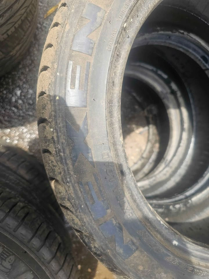 Nexen N8000 - 235/45ZR17 x3 used tires - photo 3