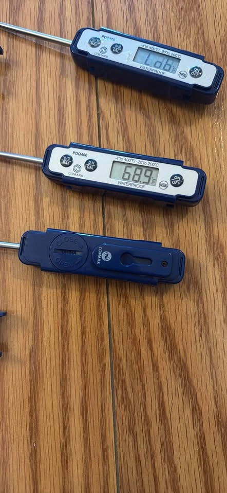 4 Comark PDQ400 Waterproof Digital Food Thermometers - photo 3
