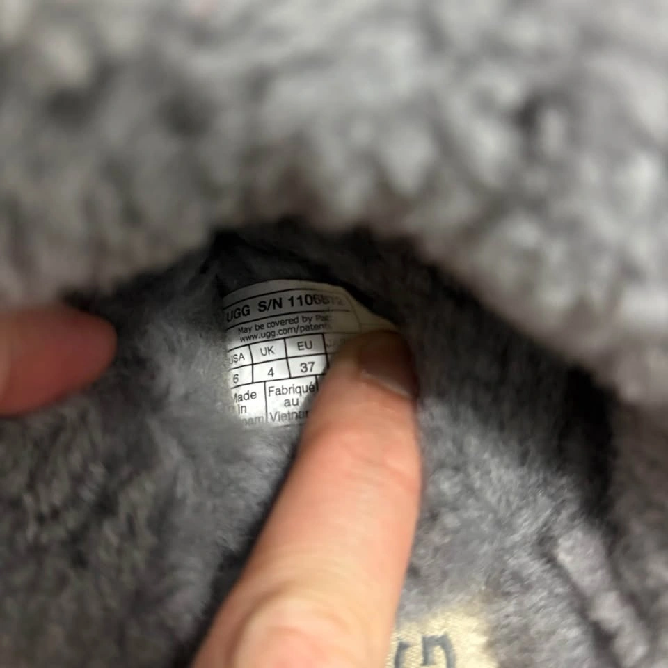 UGG SCUFFETTE SLIPPERS - photo 4
