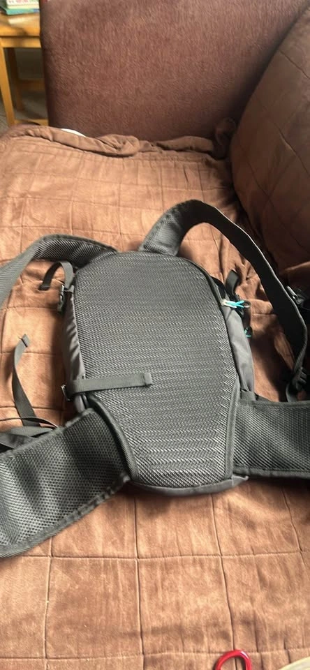 Ironman Hydration Backpack with 2L Bladder – Two Available - photo 3