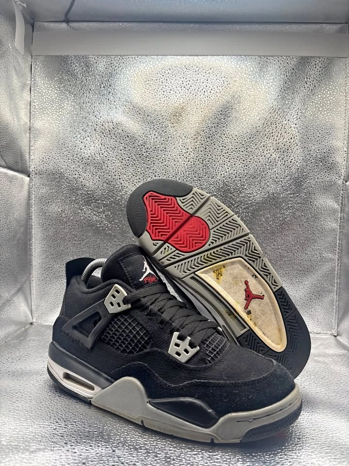 Air Jordan 4 black canvas