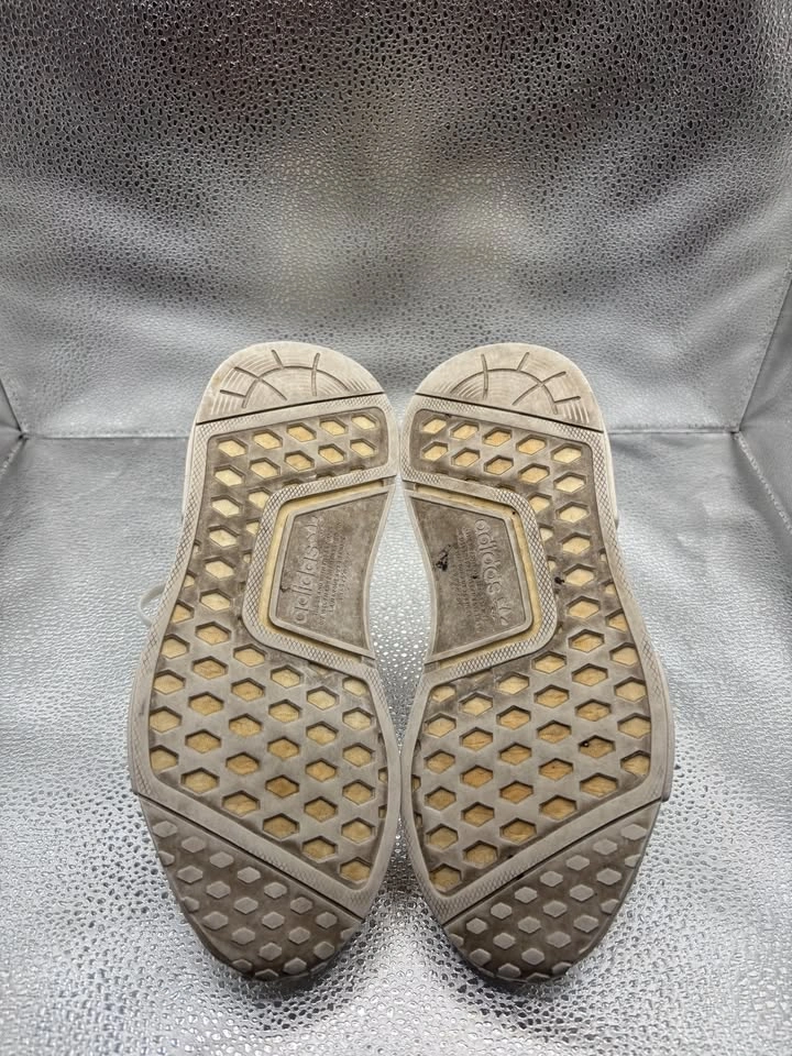 Adidas NMD_R1 the brand with the 3 stripes - photo 3