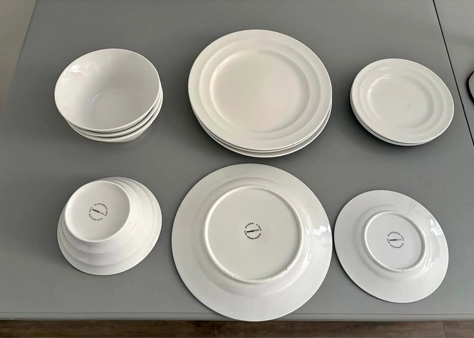 Brand New Dunnes Home Dinnerware Set 12 Pieces