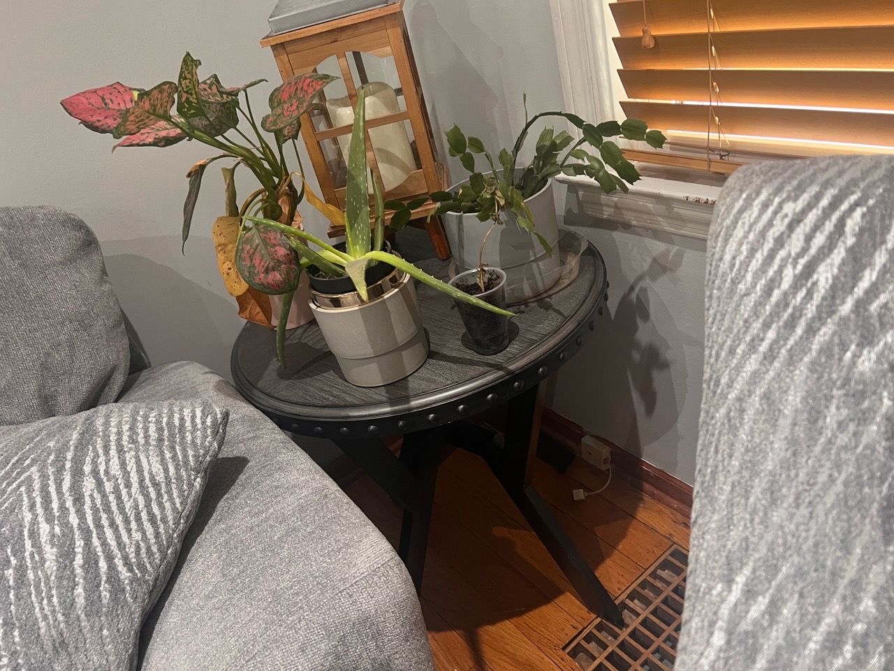Sofa set  $500 OBO - photo 2
