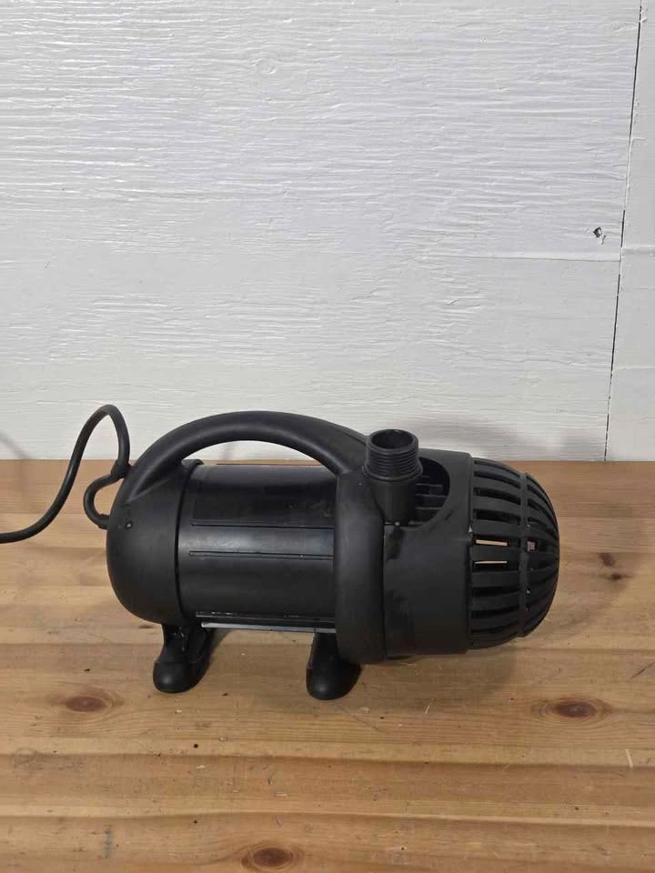 Aquascape AquaSurge 2000 Pond Pump - photo 4