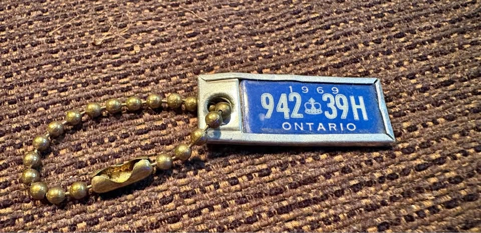Vintage 1969 Ontario License Plate Keychain – War Amps Key Tag