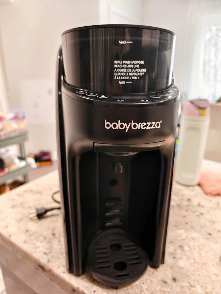 Baby Brezza Formula Pro Advanced - Like New with Original Box!