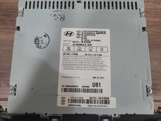 Hyundai Radio Head Unit 96170-1R157RDR - photo 3