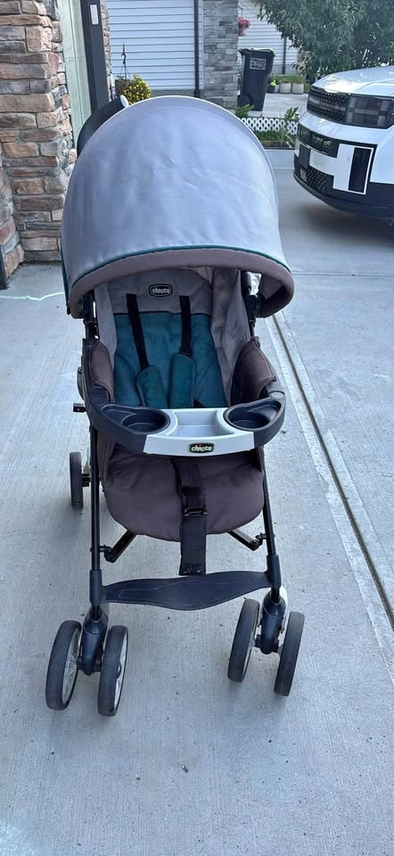 Chicco baby stroller foldable double wheel (easy Drive)