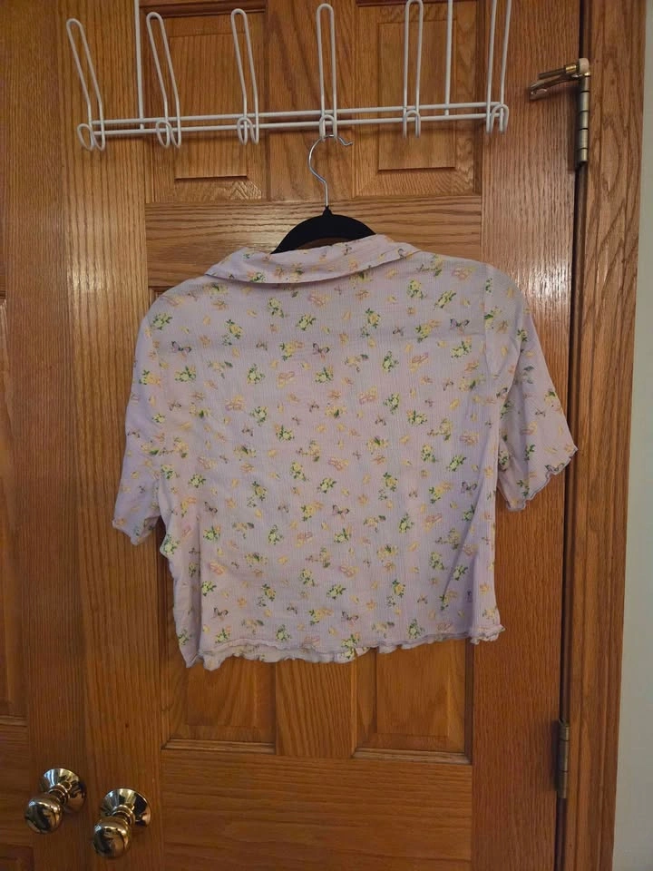 Shirts and Sweater - photo 3