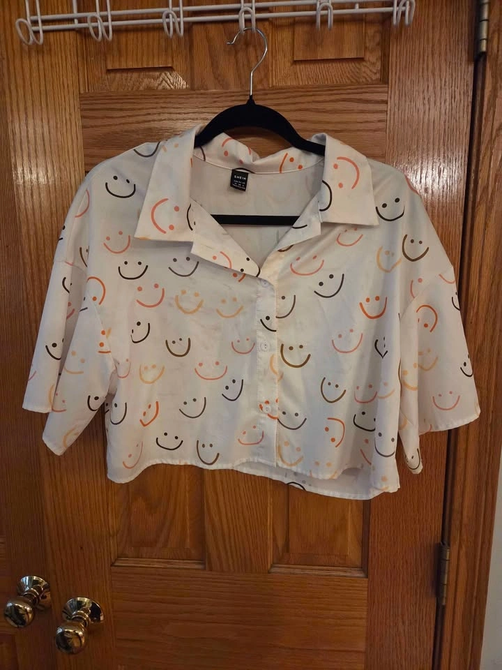 Shirts and Sweater - photo 5