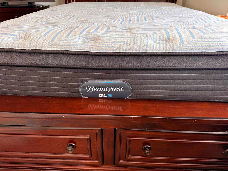 Beautyrest GL5 Pillowtop Mattress – Like New