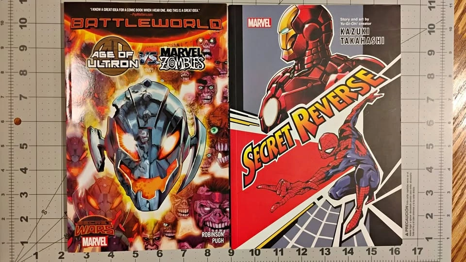 DC and Marvel Comics Bundle- Graphic Novels, Playing Cards, Figu