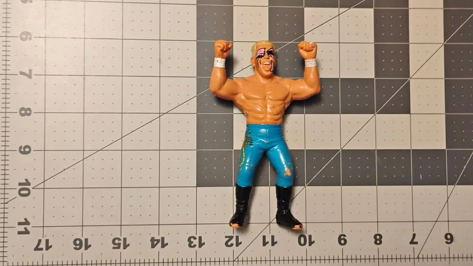 1990 Galoob WCW Surfer Sting Action Figure 5”