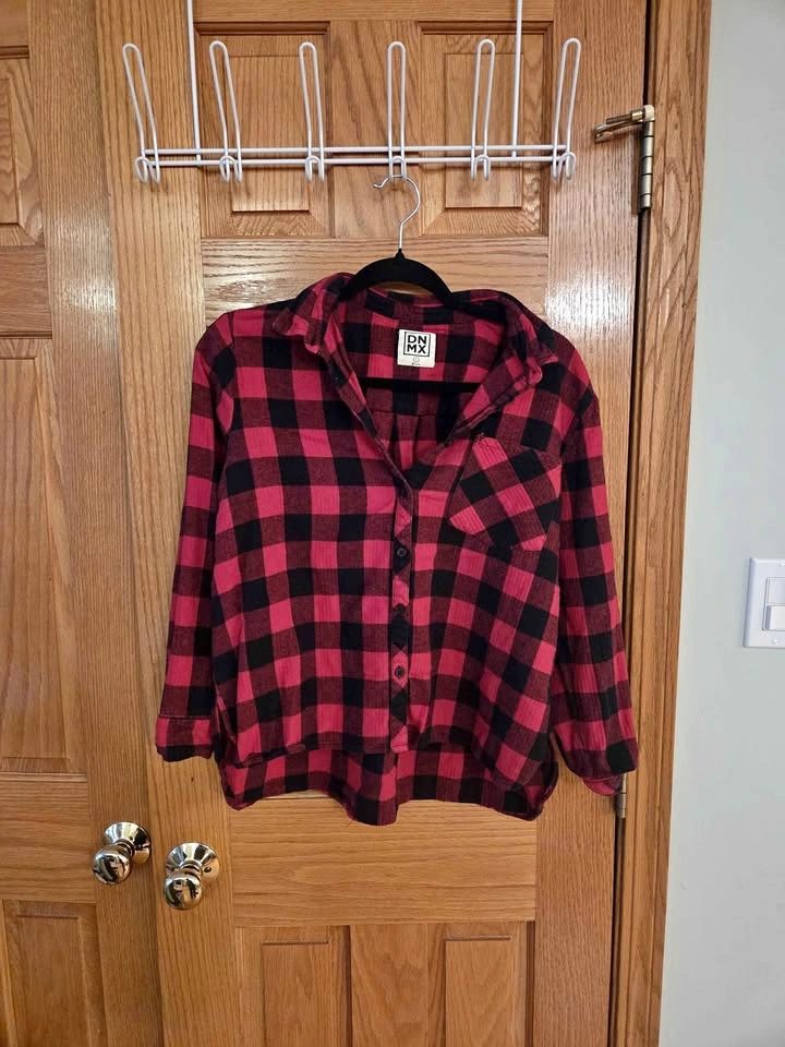 Women's Plaid Shirt