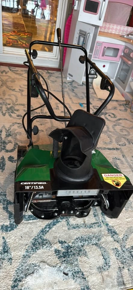 Electric snow removal machine - photo 2